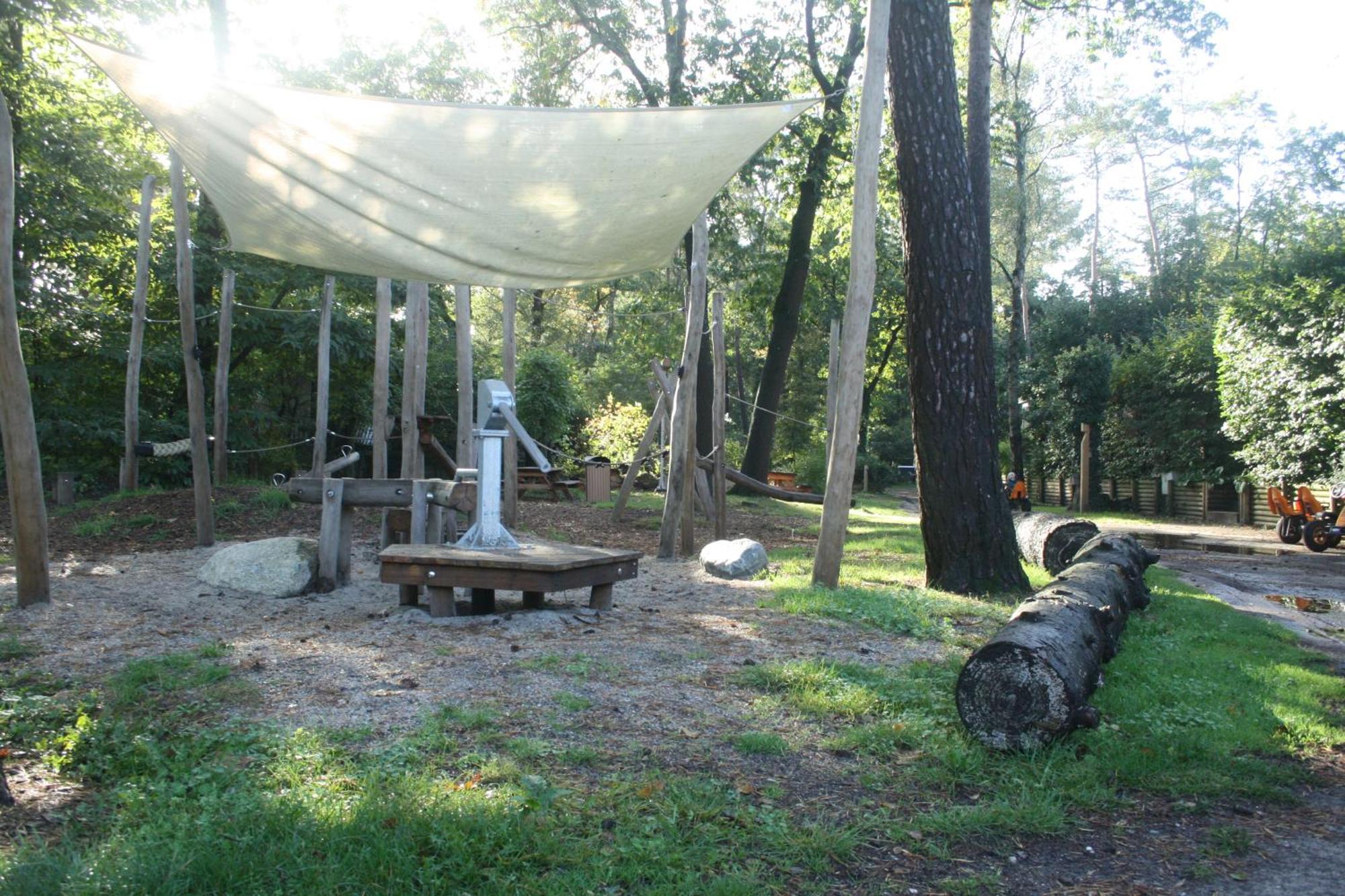 Tinyhouse Grasmus Villa นึนชเปท ภายนอก รูปภาพ